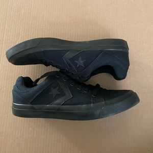 Size 8 Converse All Star